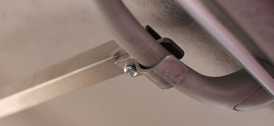 ���H�N�V�[��i�x�b�h�Ŗڎw���~�j�o���L�����s���O�J�[